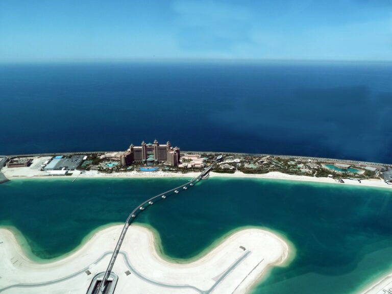 Atlantis The Palm, Dubai — A Five-Star Waterpark Resort Guide