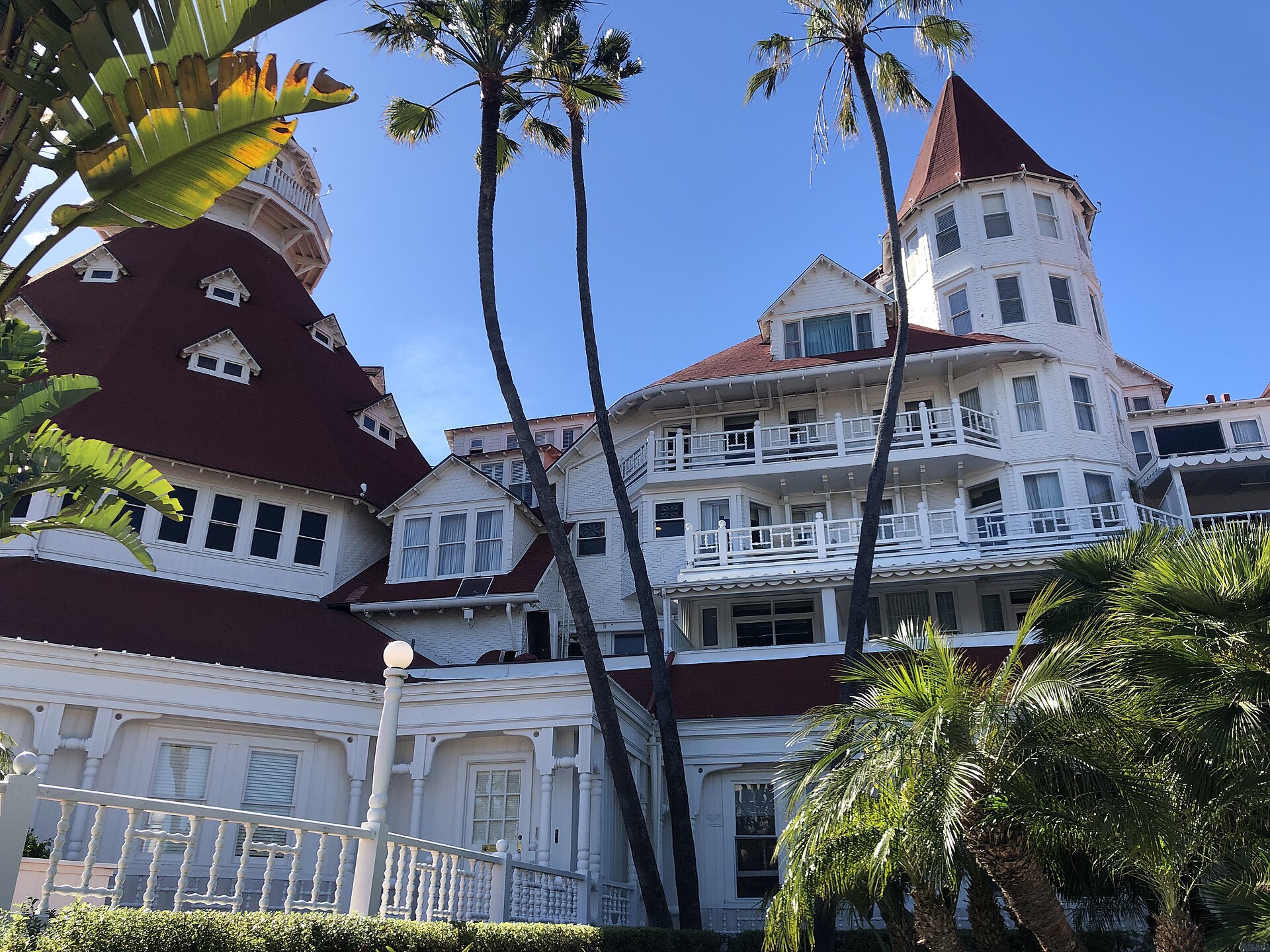 Hotel del Coronado: historic Victorian beachfront architecture in 2019