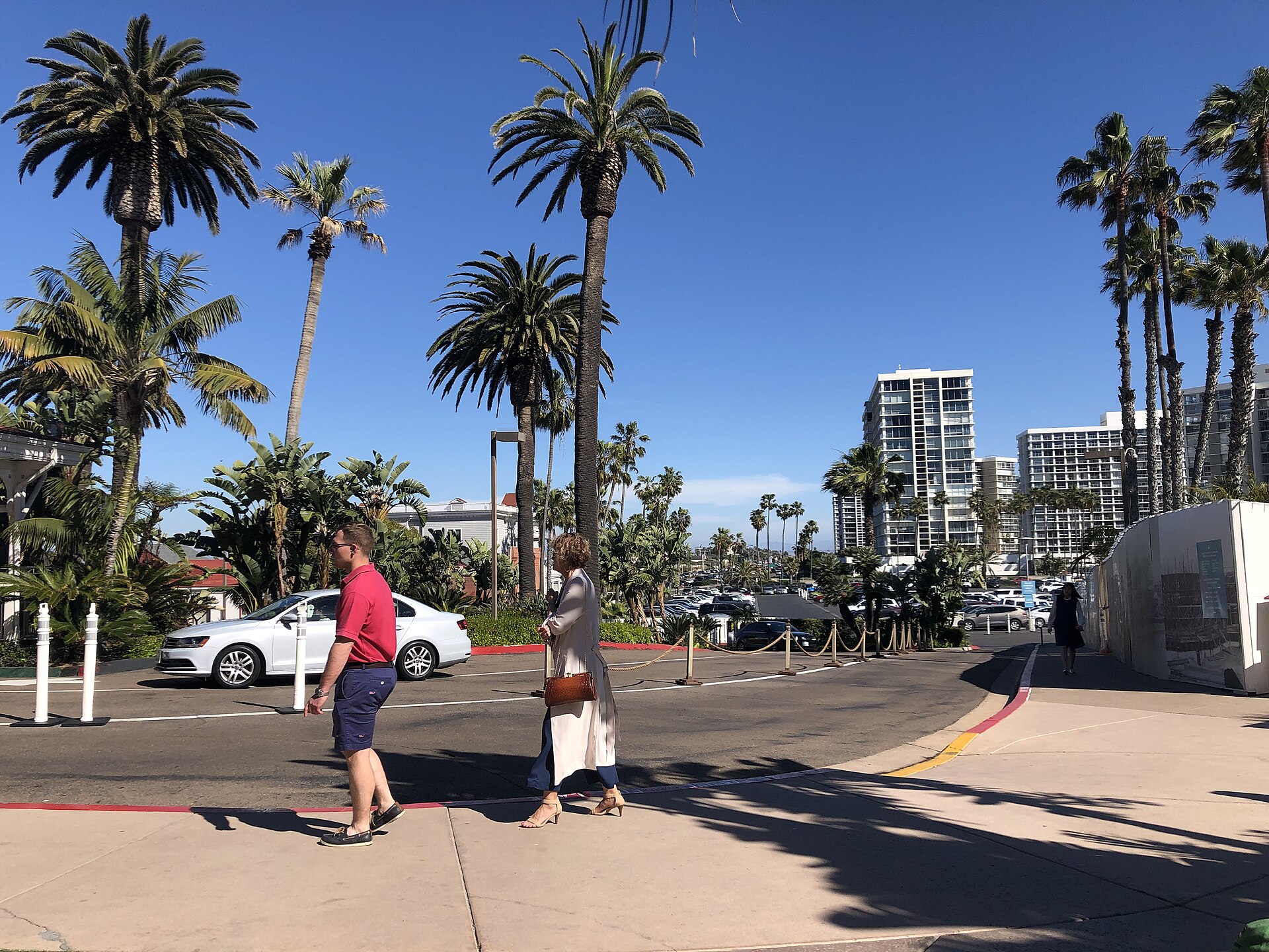 Earlier view of the famed Coronado resort