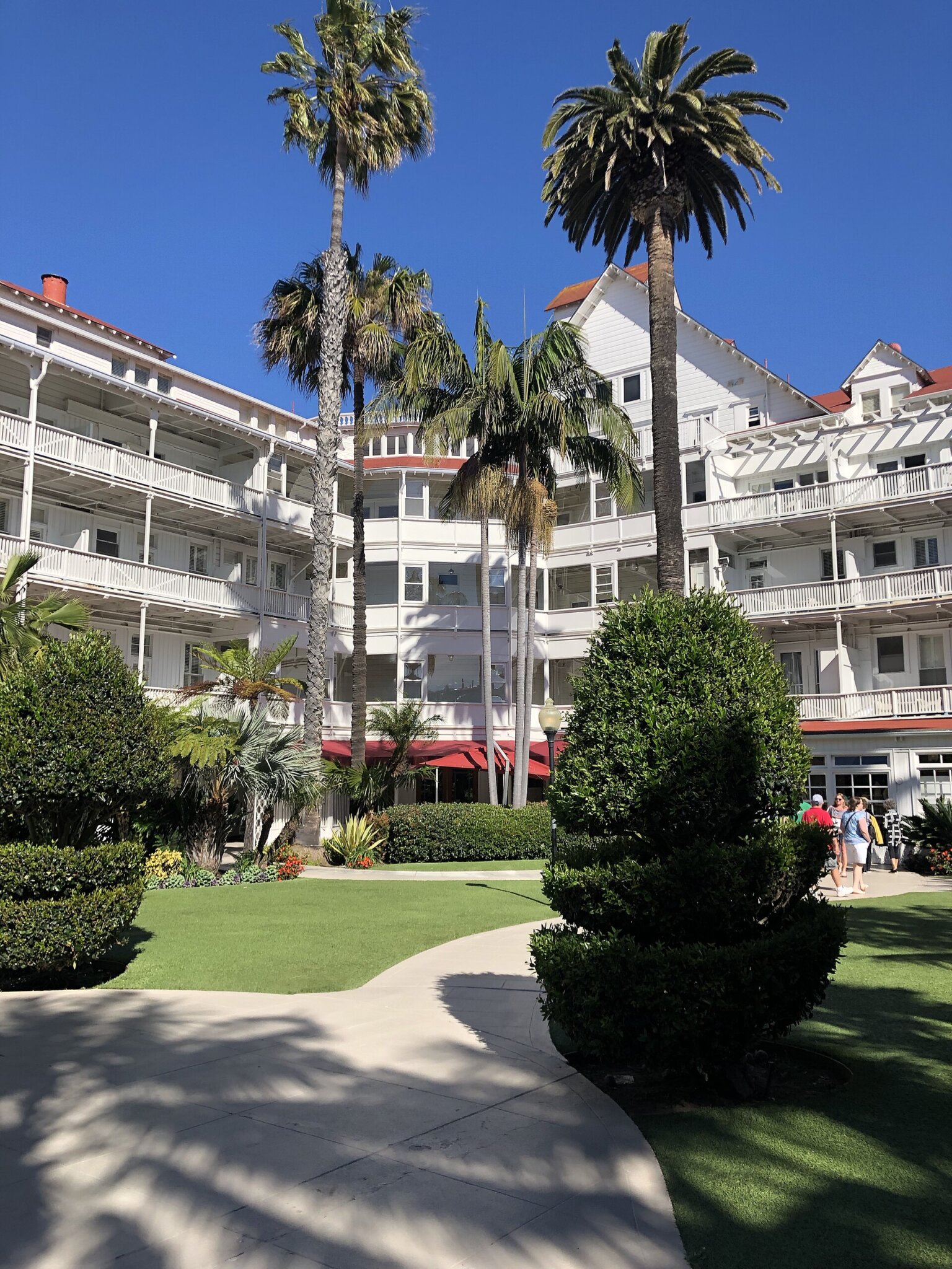 Hotel del Coronado original visitor photograph; archived view